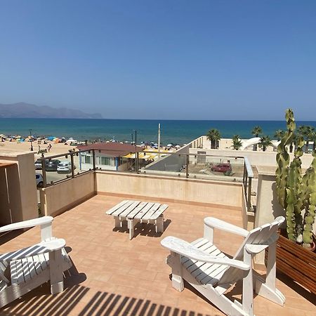 Tonnara Apartments Alcamo Marina Room photo